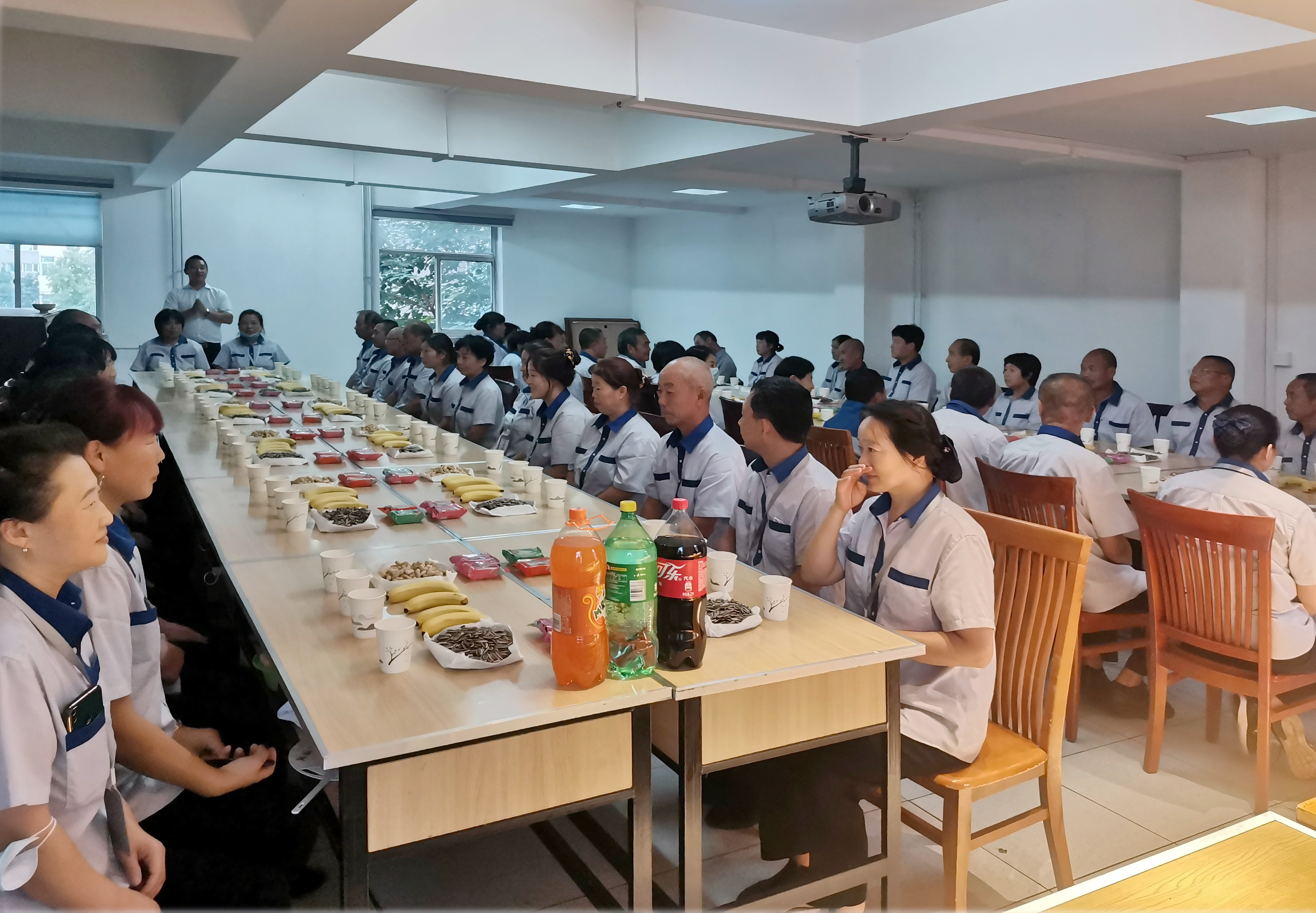 北京保潔公司,保潔員茶話會(huì)